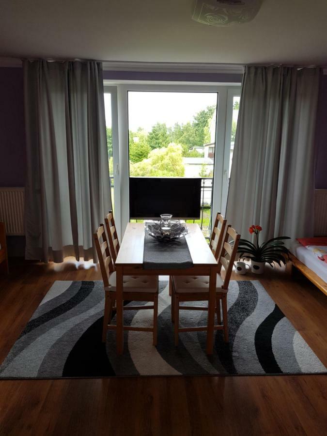 Elexia Apartman Sianozety Kültér fotó