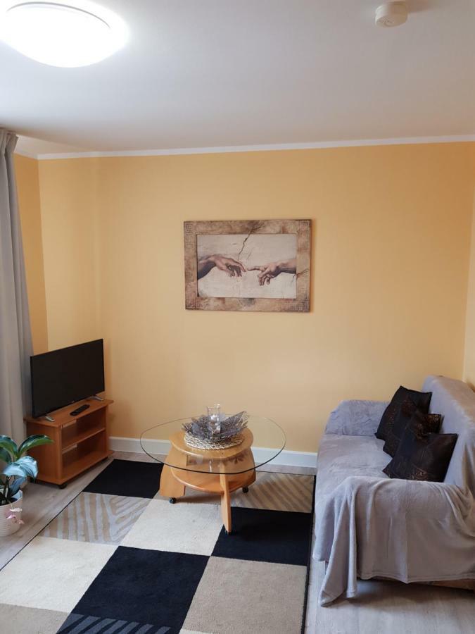 Elexia Apartman Sianozety Kültér fotó